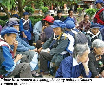 Naxi women in Lijiang